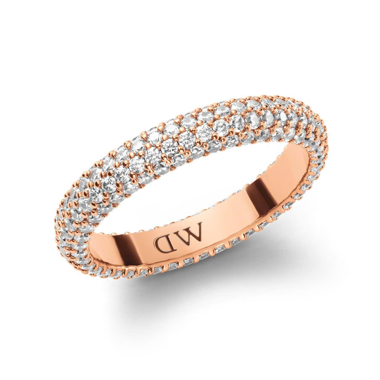 Trang sức rose gold vàng hồng sang trọng và tinh tế