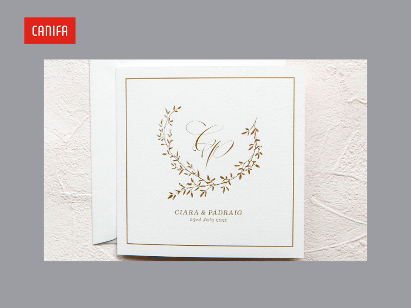 Ứng dụng họa tiết Monogram trong thiết kế thiệp cưới hiện đại