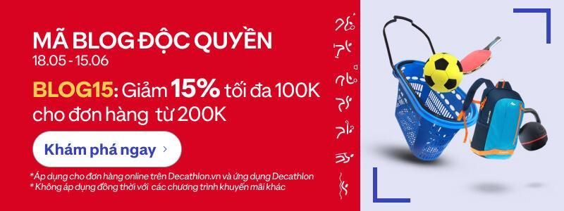 Mix đồ chân váy hồng nhạt với áo trắng và áo xám thanh lịch