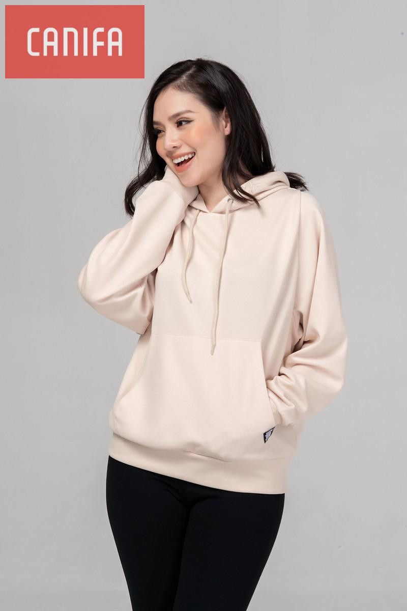 Set đồ hoodie và quần legging theo phong cách thời trang tuổi 17 năng động