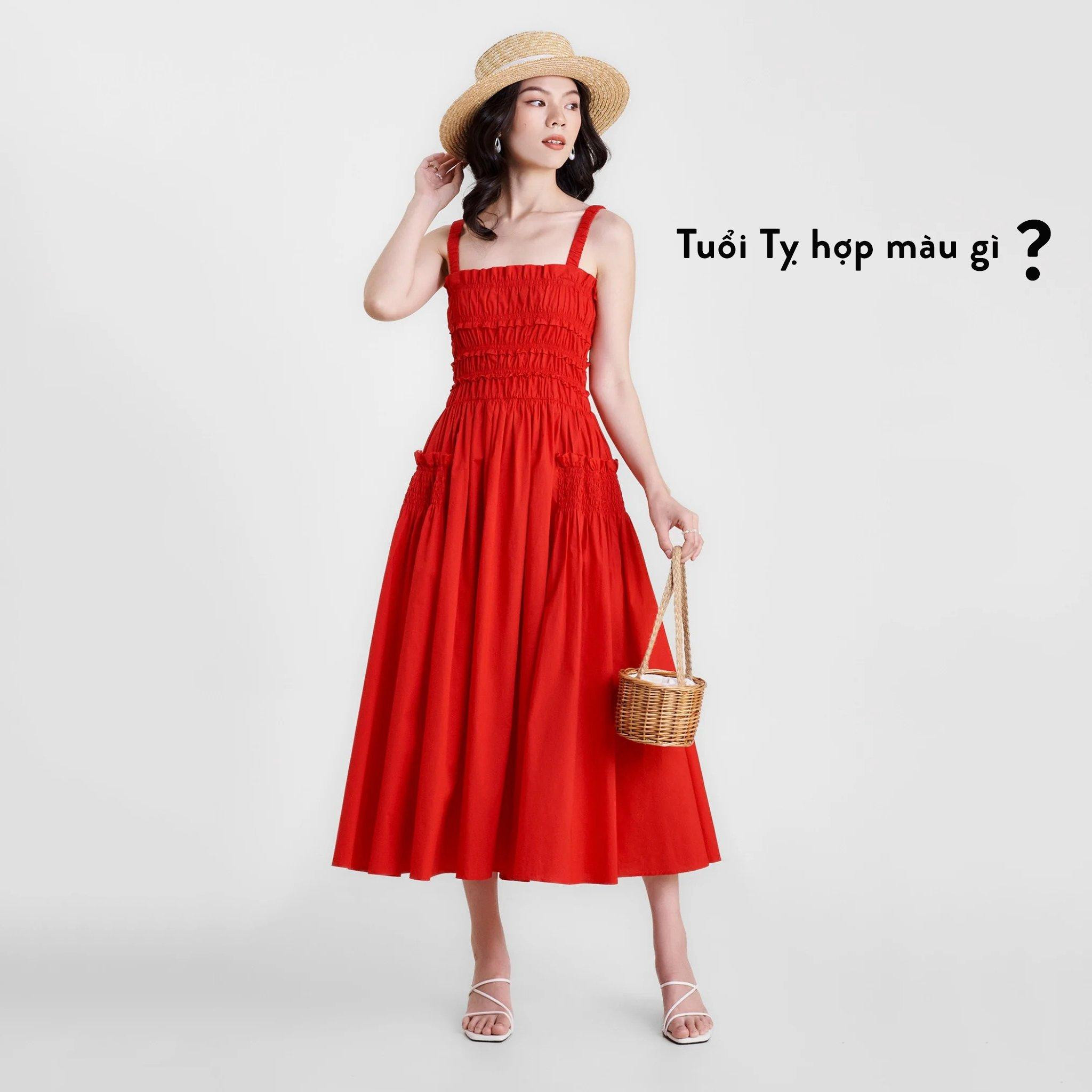 Quý Tỵ hợp màu gì trong thời trang: phối đồ xanh dương, đen, trắng hiện đại